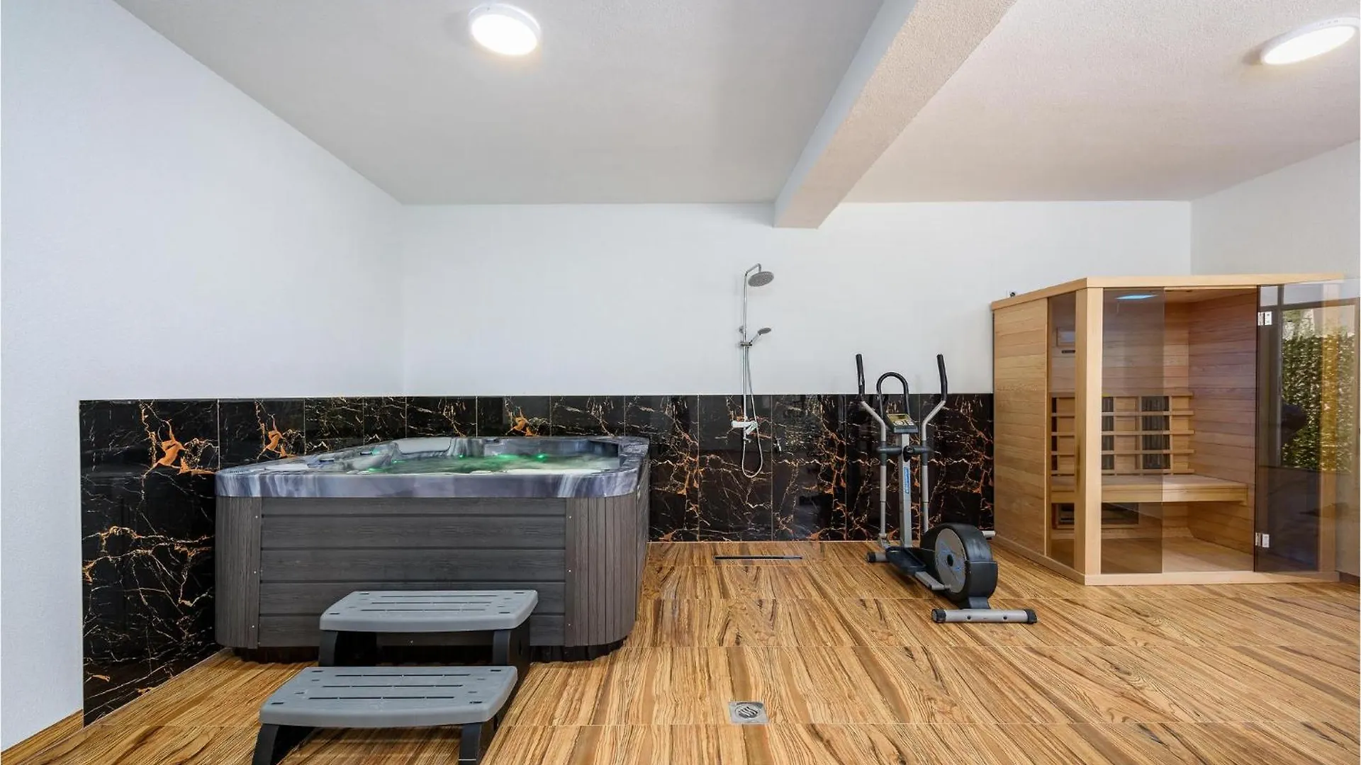 Beautiful Home In Savicenta With Sauna Cukrici Feriehus
